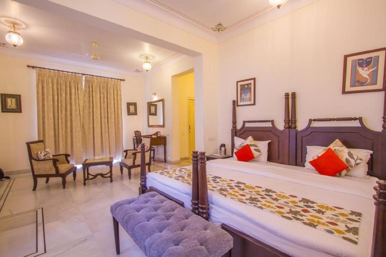 Akshay Niwas Boutique Luxury Hotel Udaipur Exteriör bild