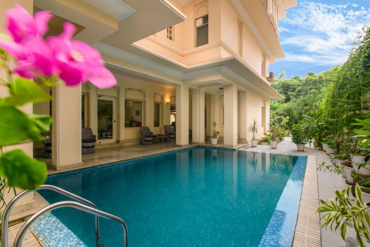 Akshay Niwas Boutique Luxury Hotel Udaipur Exteriör bild