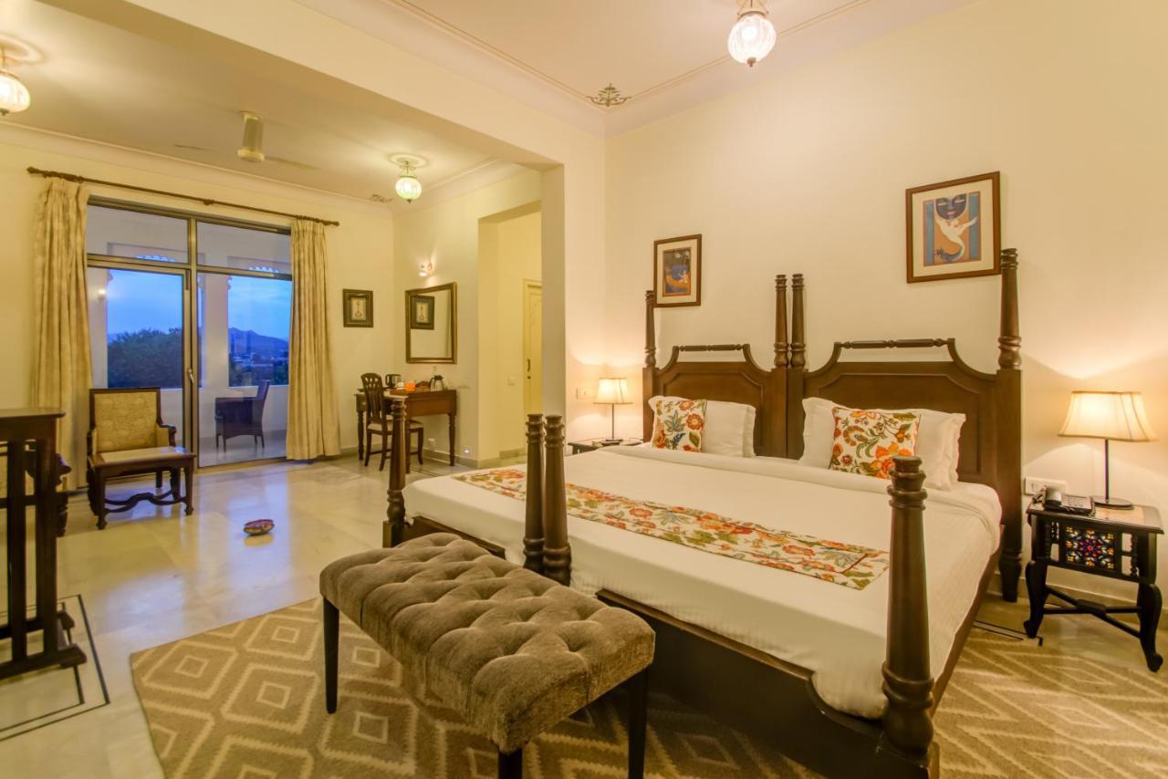 Akshay Niwas Boutique Luxury Hotel Udaipur Exteriör bild