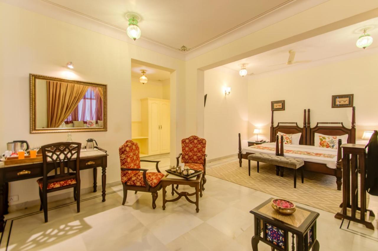 Akshay Niwas Boutique Luxury Hotel Udaipur Exteriör bild