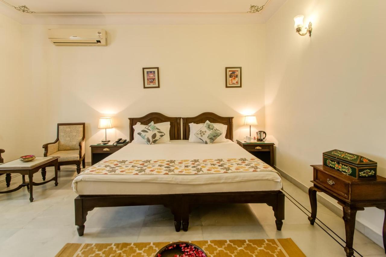 Akshay Niwas Boutique Luxury Hotel Udaipur Exteriör bild
