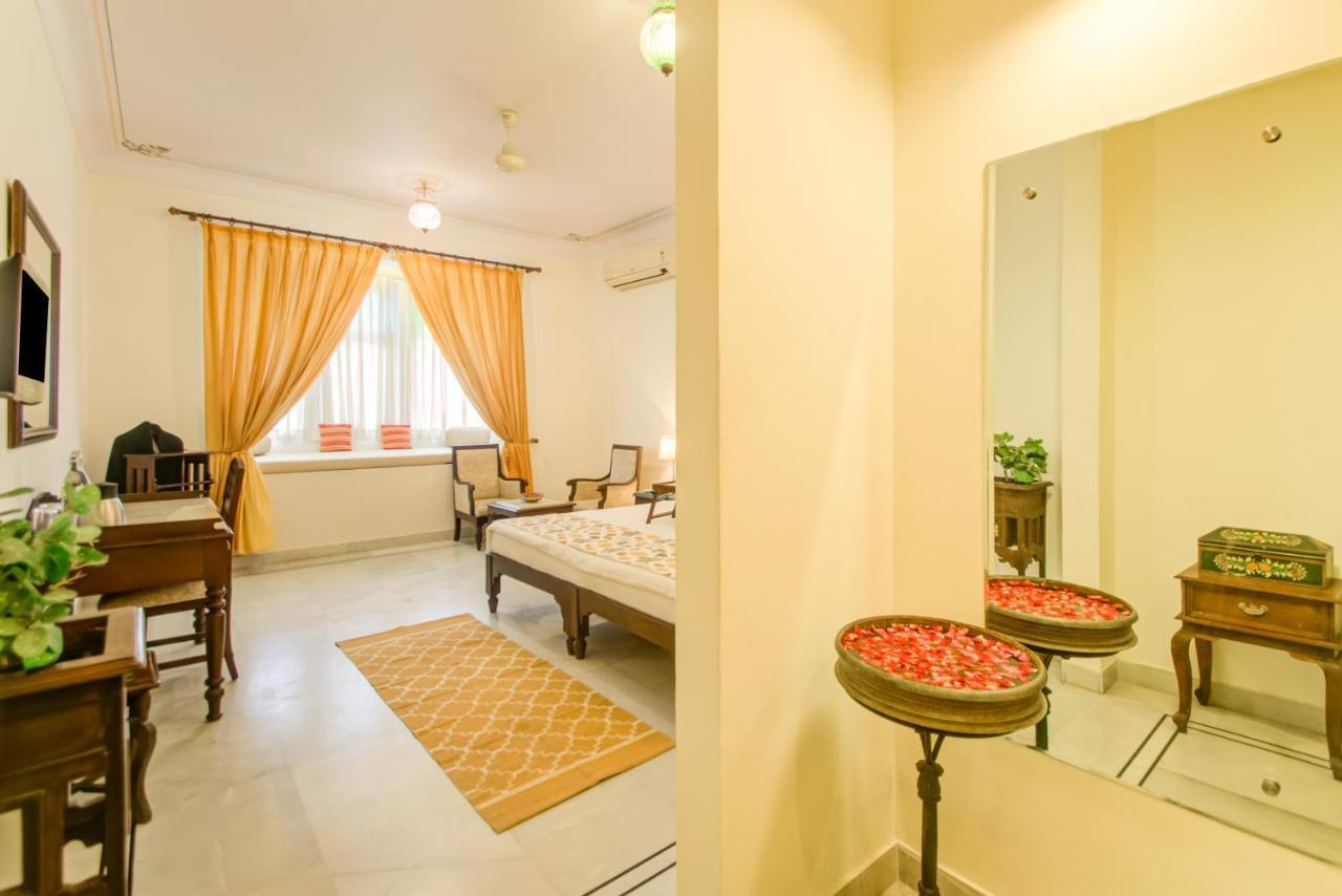 Akshay Niwas Boutique Luxury Hotel Udaipur Exteriör bild