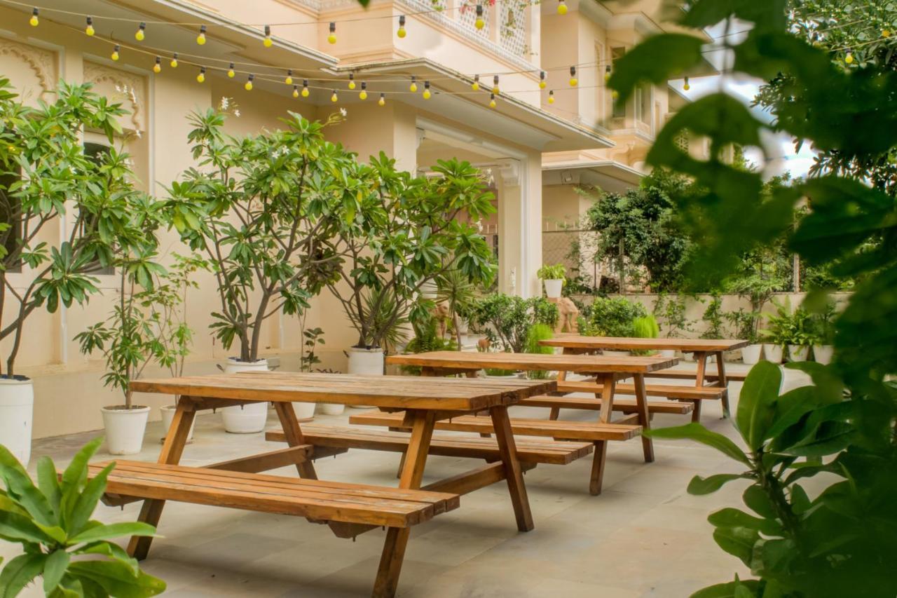 Akshay Niwas Boutique Luxury Hotel Udaipur Exteriör bild