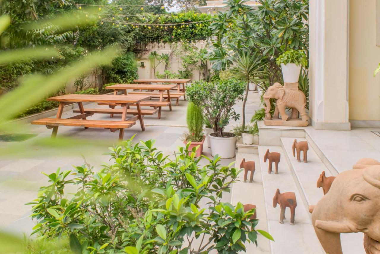 Akshay Niwas Boutique Luxury Hotel Udaipur Exteriör bild